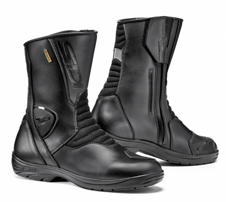 GAVIA GORE / BLACK BLACK